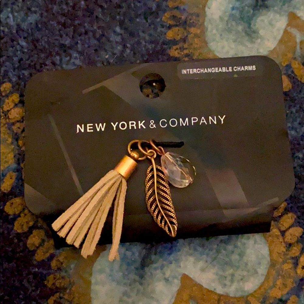 🖤NEW NY&C Necklace Charms🖤